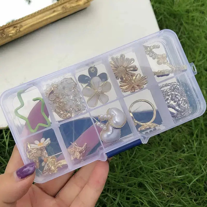 Clear 10-Grid Portable Jewelry Organizer Box